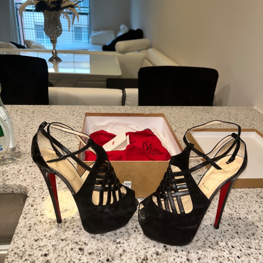 Women’s Christian Louboutin Carlotta 160 Suede and Patent Leather Black Size 38 - Picture 2 of 6